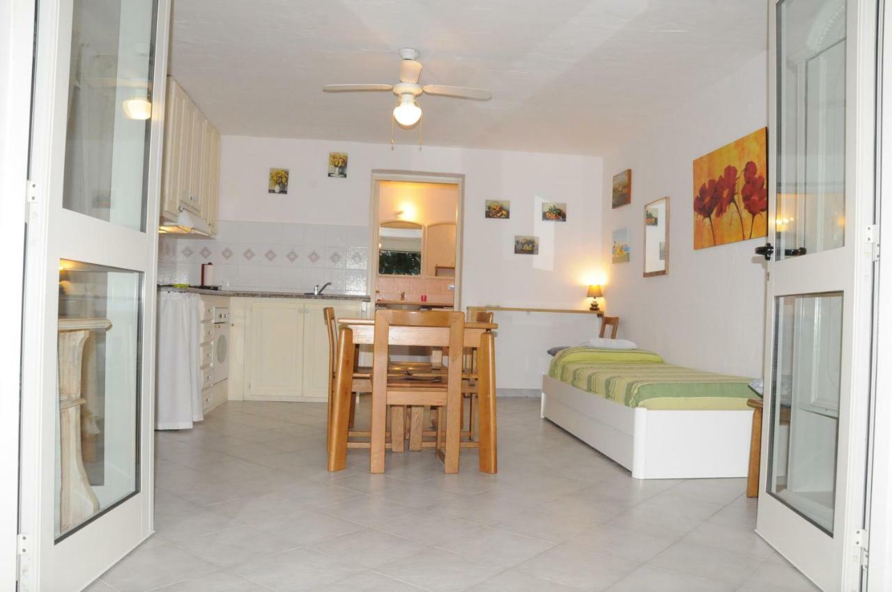 B&B Casa Derosas Golfo Aranci Room photo
